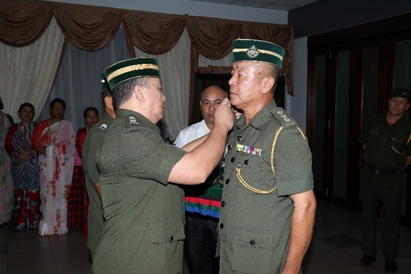 P 2.jpg