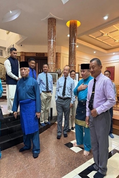 Minister at Prime Minister's Office and Ministry of Defence II Open House 2.jpg